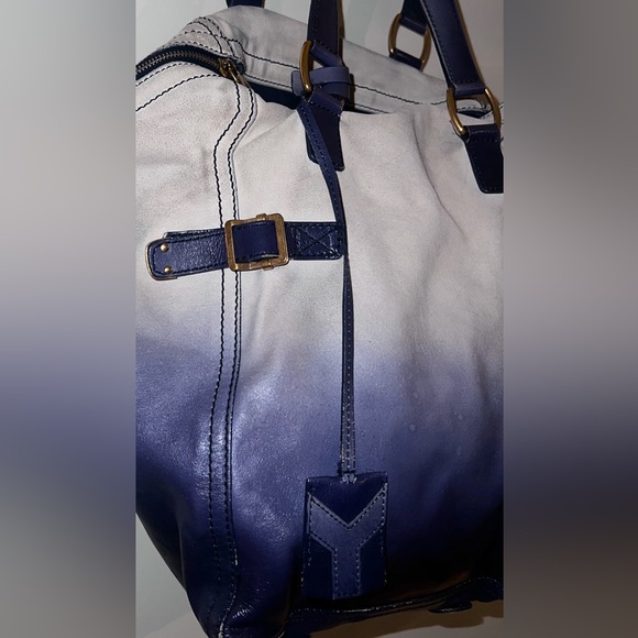 YVES SAINT LAURENT
Ombré Leather Downtown Tote - Picture 15 of 16